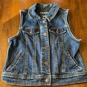 Cat & Jack Dark Blue Jean Denim Vest size L 10/12 EUC